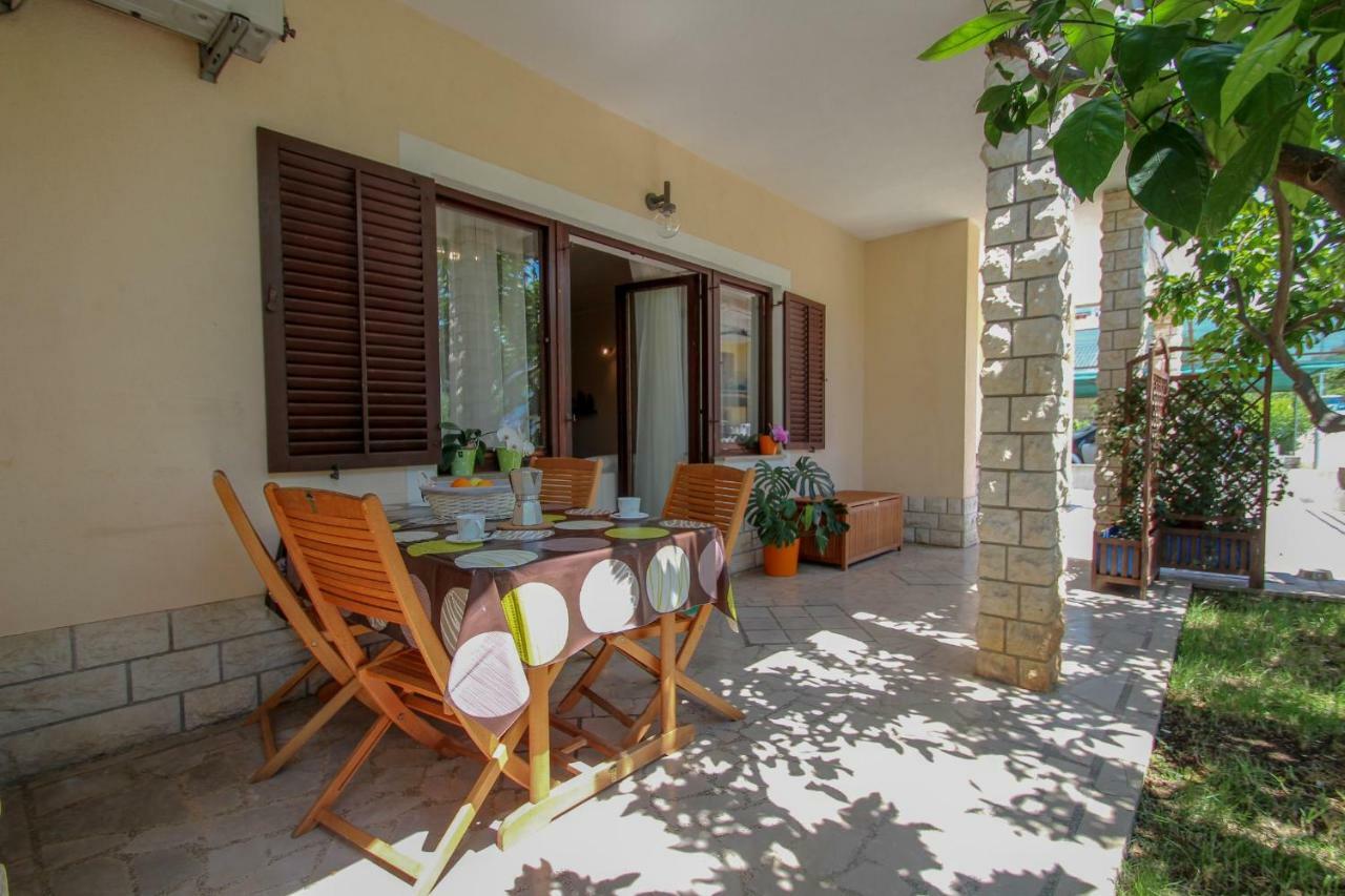 Apartment Sanja Novigrad  ภายนอก รูปภาพ