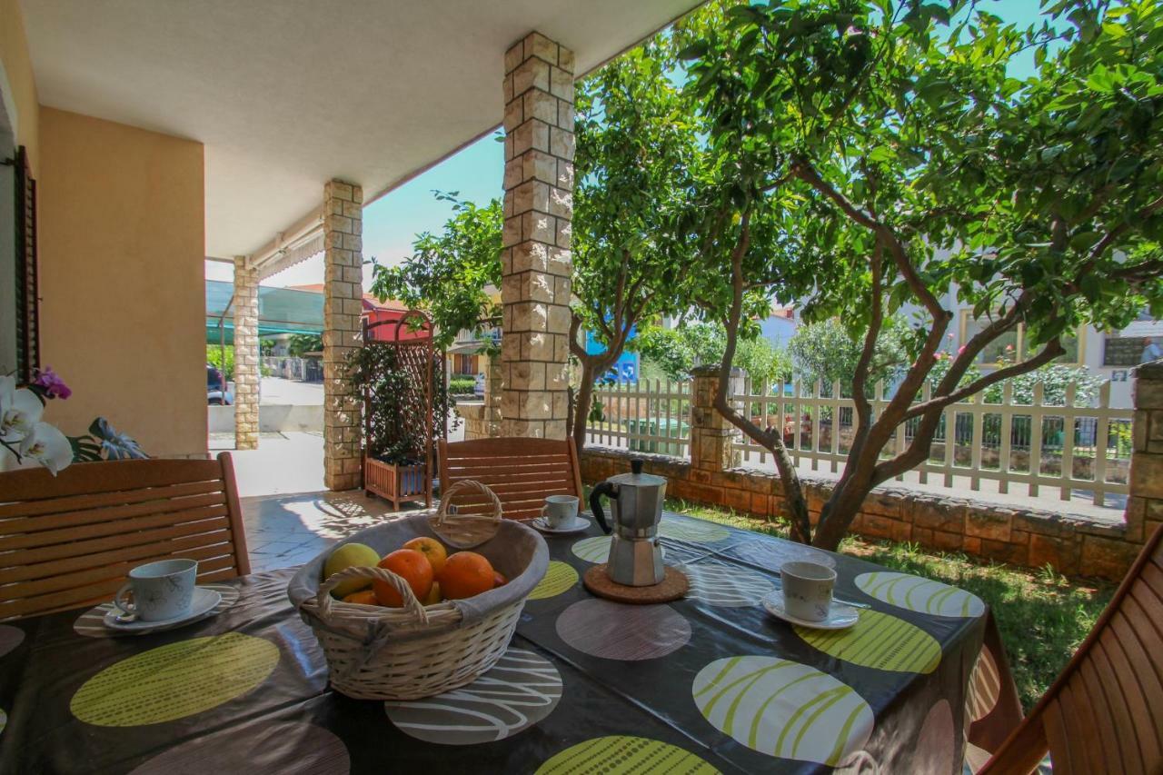 Apartment Sanja Novigrad  ภายนอก รูปภาพ